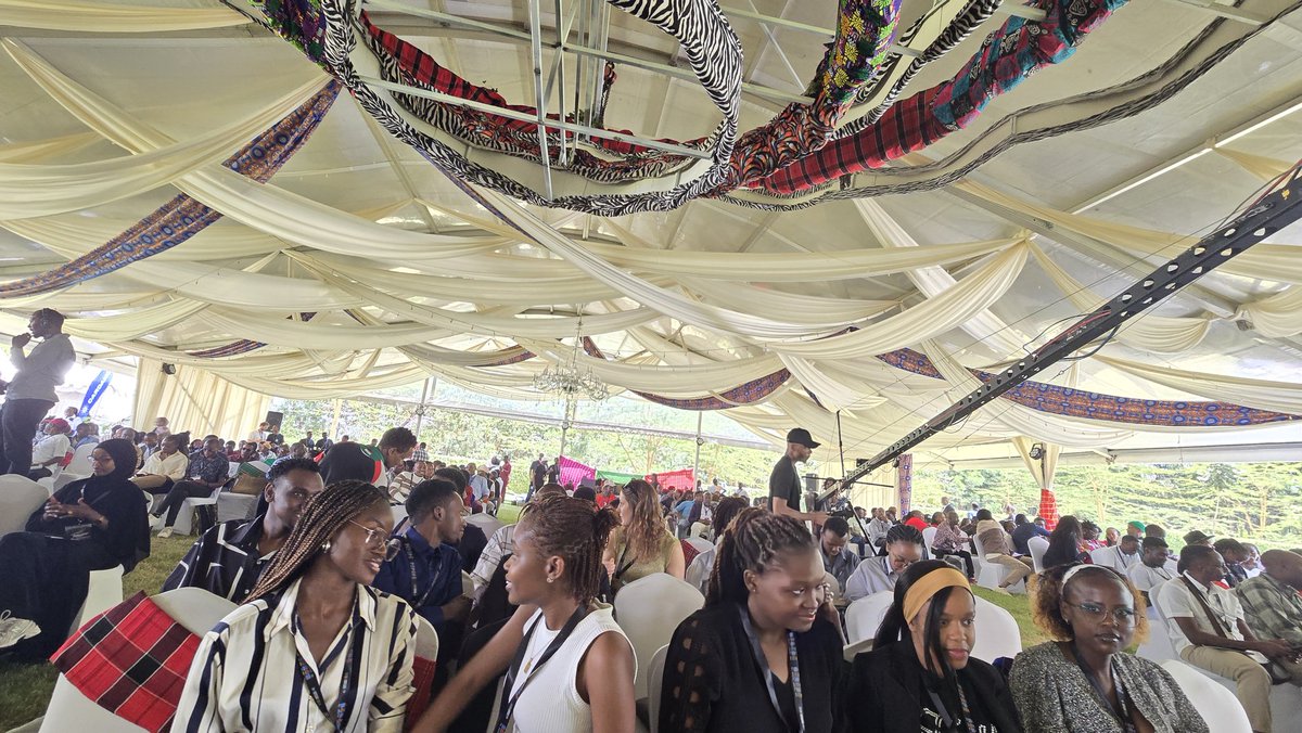 Coin Ceylon tweet media