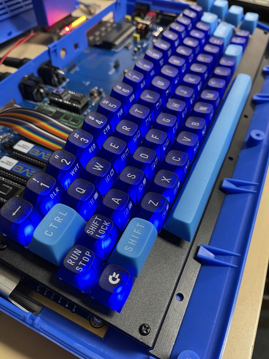 RetroBadgeman tweet media