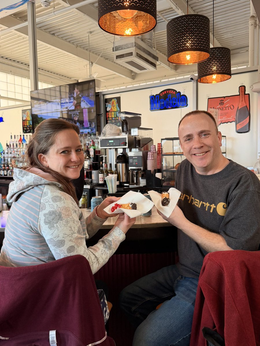 Tweed New Haven Airport tweet media