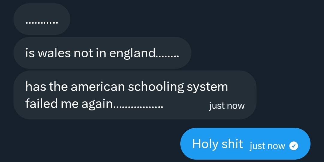 Tay ⚞•⚟ 5SOS in 3 days! tweet media