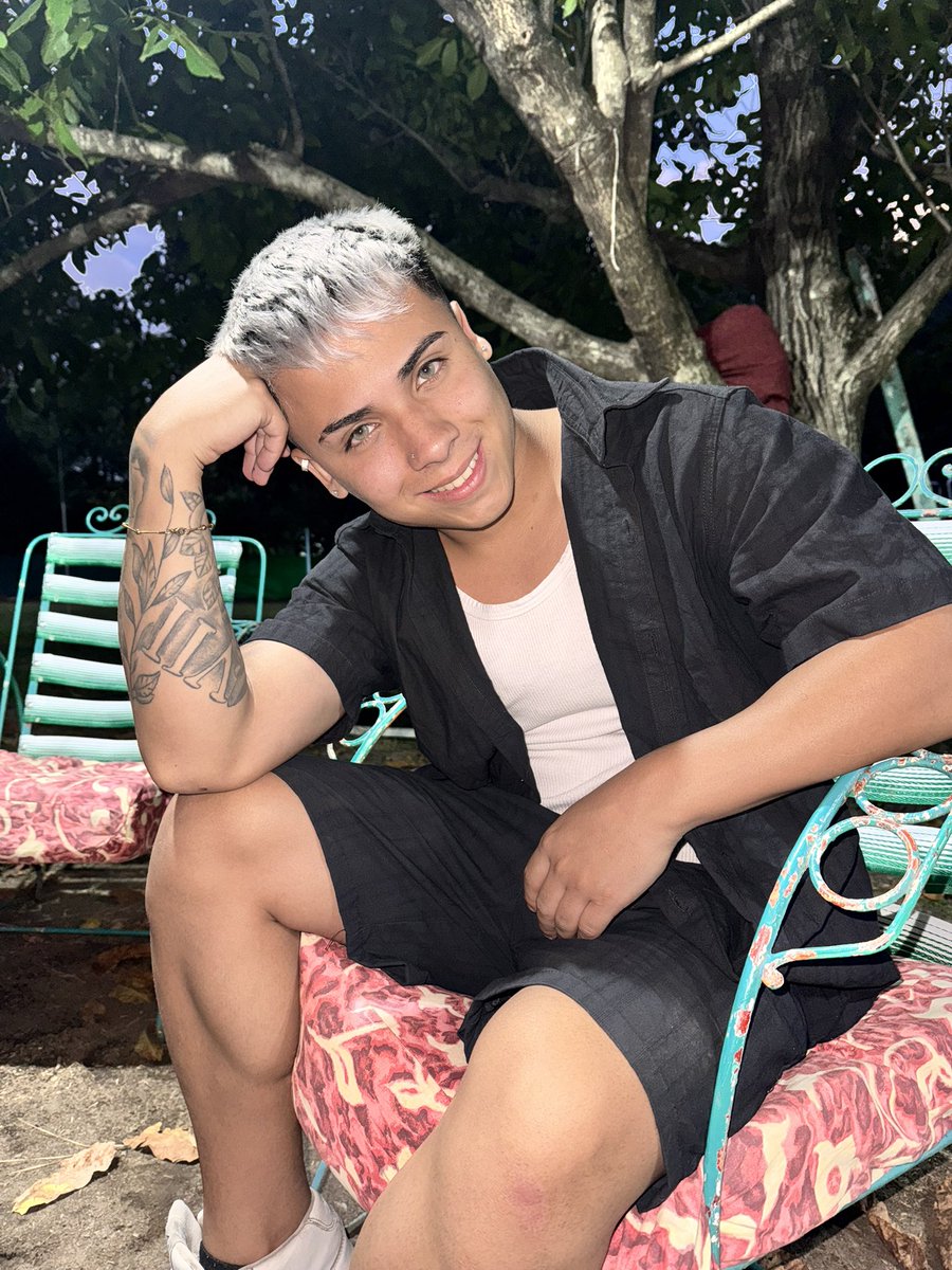 RAMI TWINK MODEL ⭐️ tweet media