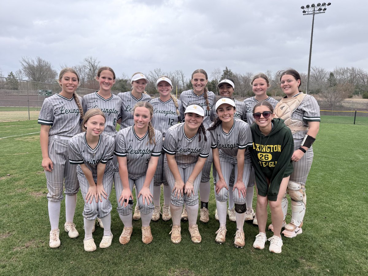 Lexington High School Softball tweet media