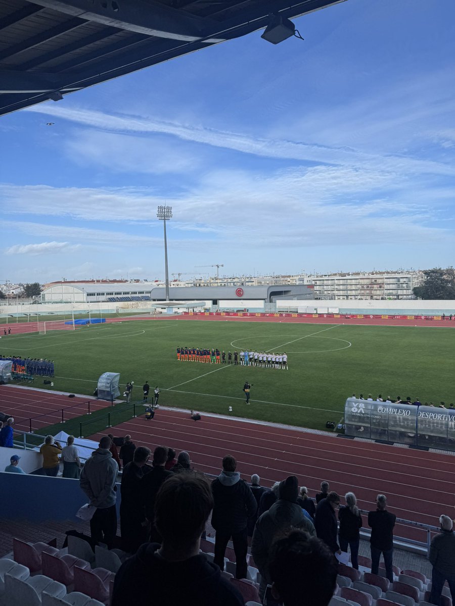Great to see our Feyenoord U16 players (+25%) challenged in Portugal with their country 🇳🇱 — different opponents, higher demands and great exposure. Variability in their games programme matters!