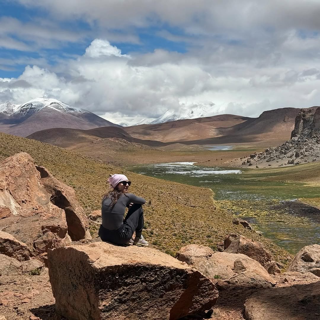 hollllliiiidaaaaayyyyyy  ❤️‍🩹
did not see getting tonsillitis on the bolivian salt flats on my bingo card for 2025 BUT honestly, not mad at it. witnessed the most epic sunsets of my life from my sick bed, stocked up on antibodies while attempting to ...