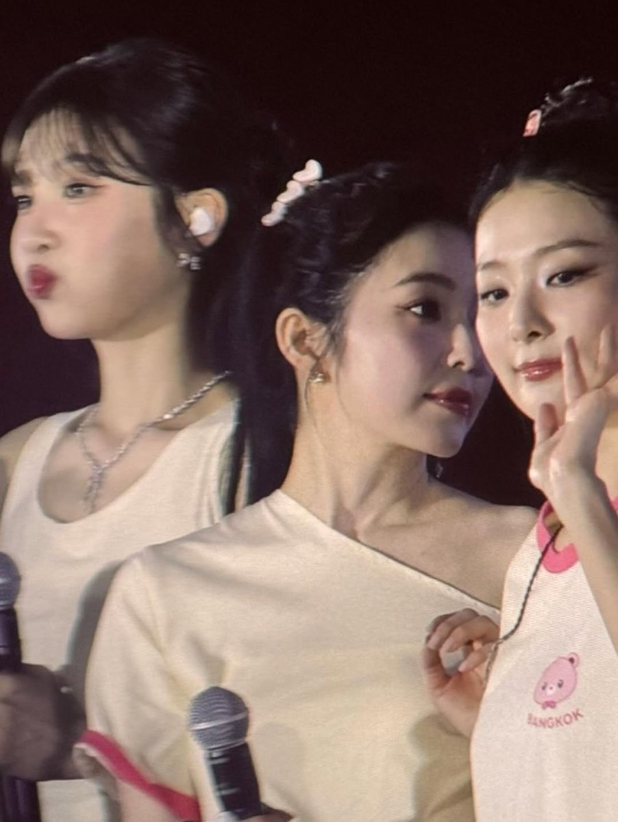 260215 Joy IG

"🍬🍬🍬🥰"

🎶 Laufey • Valentine

instagram.com/p/DUwBnLwEtB6/
#슬기 #SEULGI <a href="/RVsmtown/">Red Velvet</a>