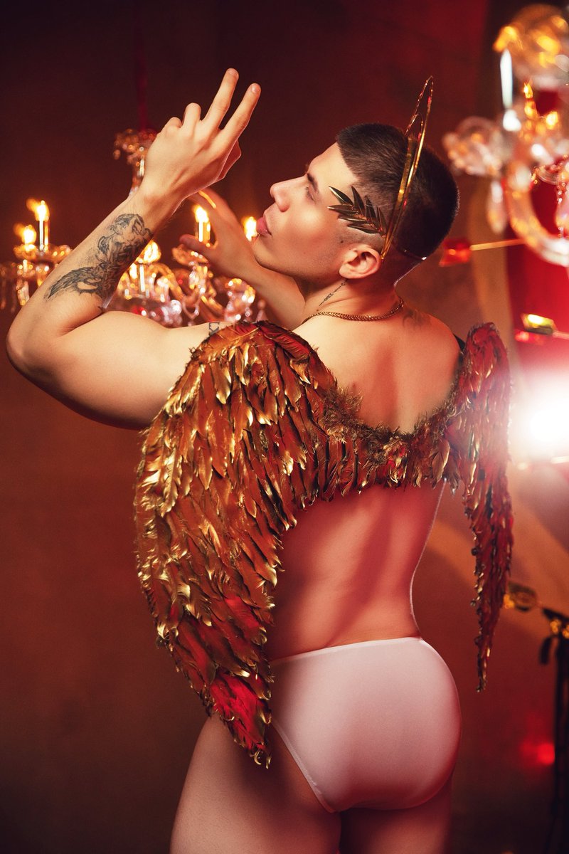 universe.vd tweet media