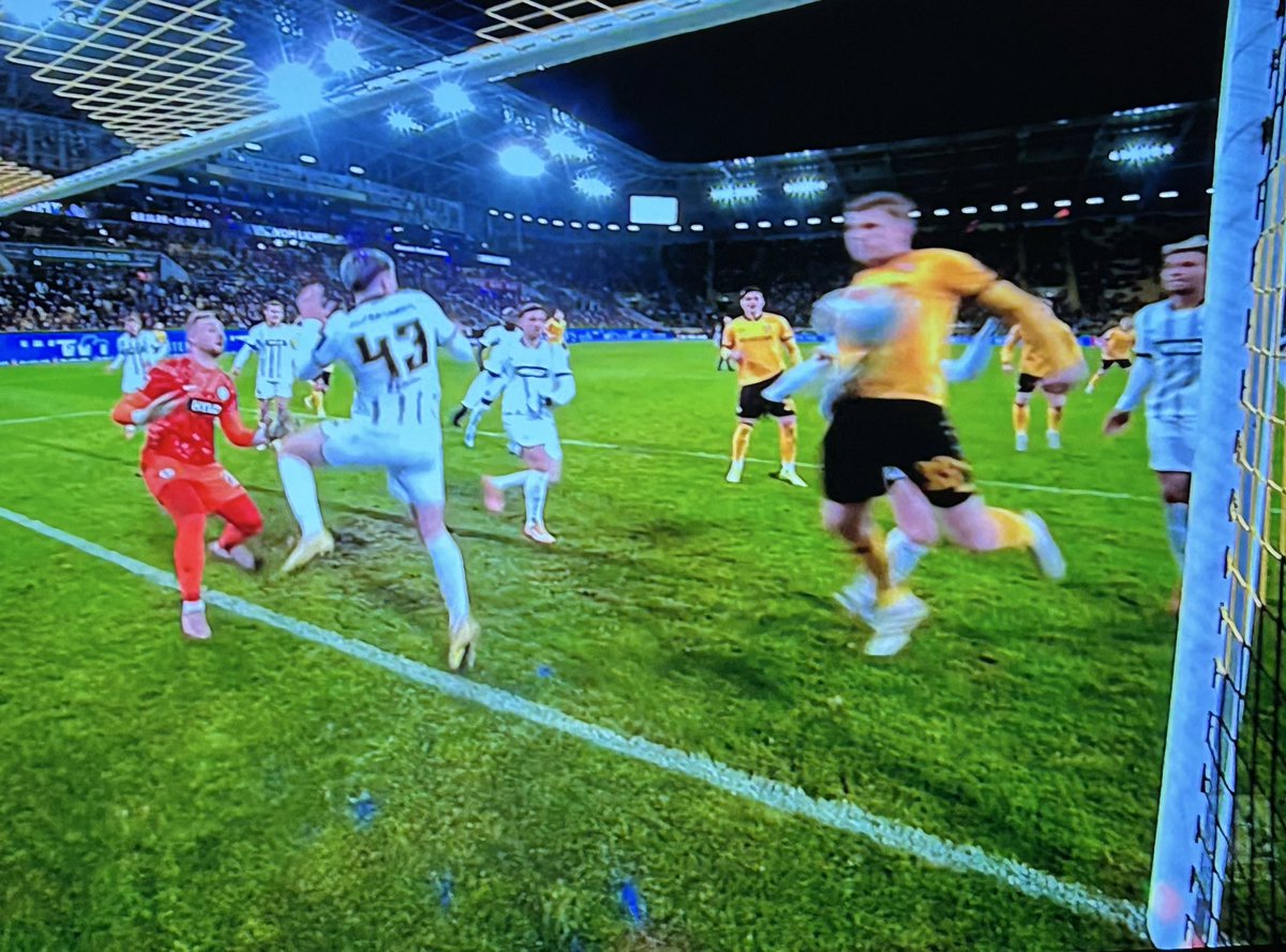 waldex1802 tweet media