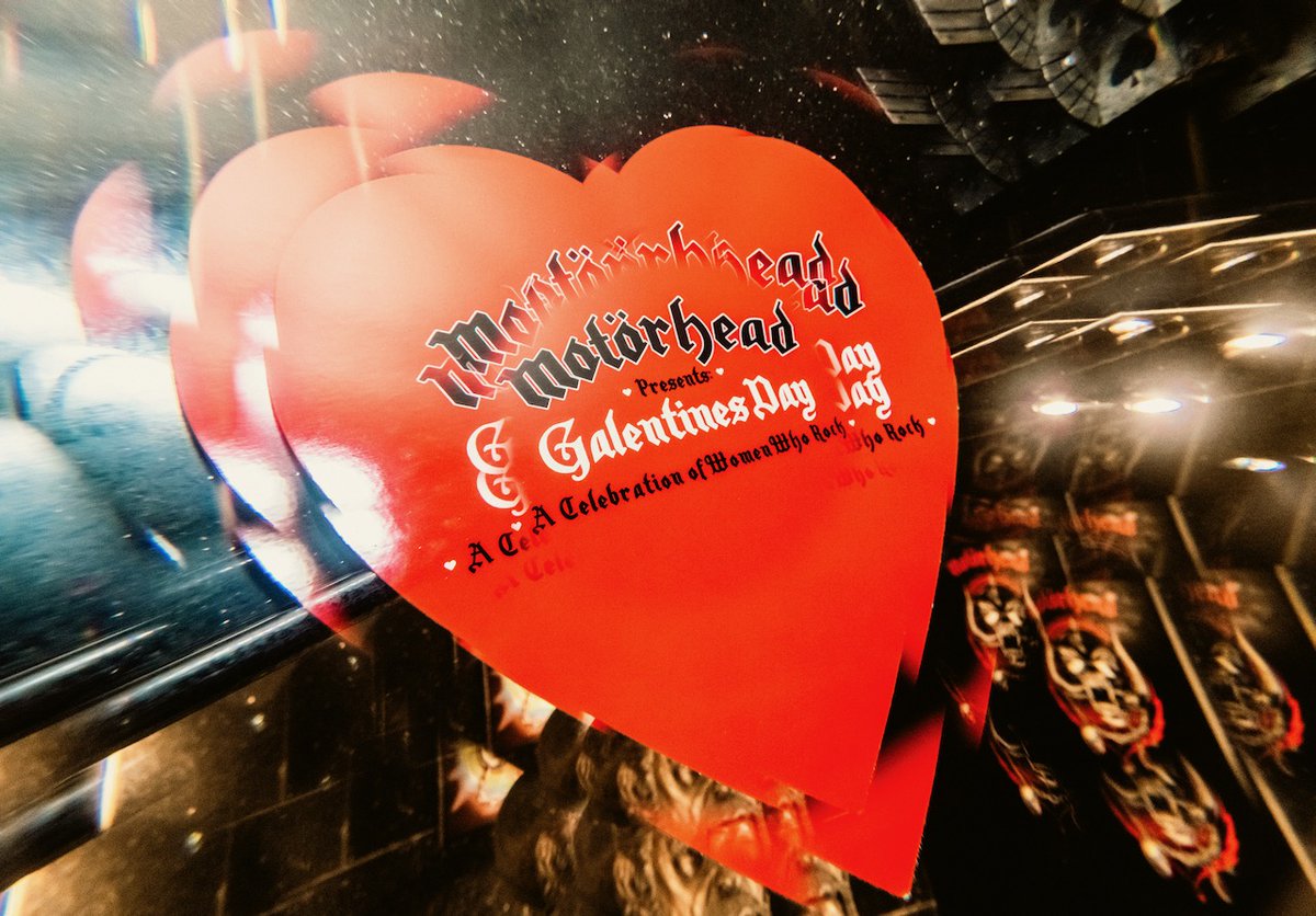 Official Motörhead tweet media