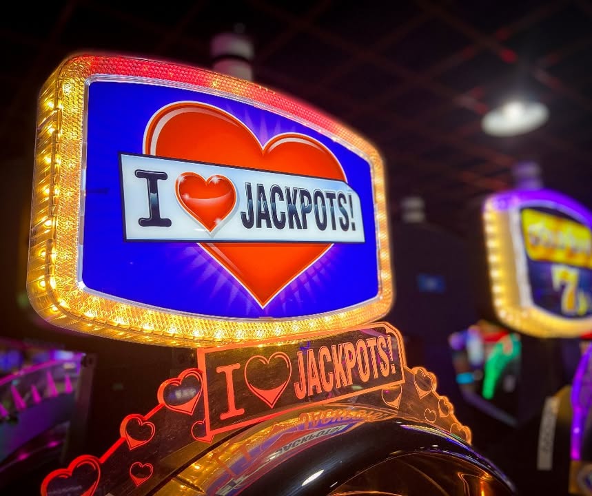 Evangeline Downs tweet media