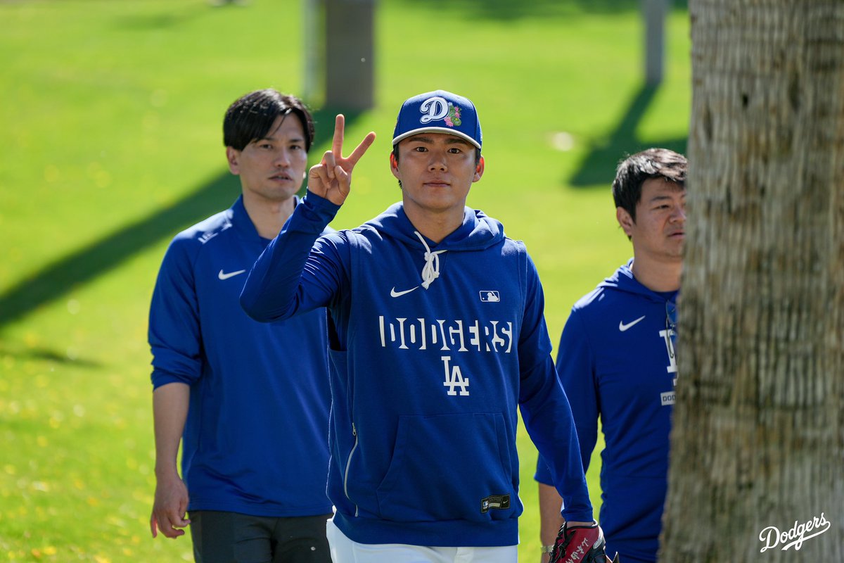 Dodgers's tweet photo. Saturday at The Ranch. https://t.co/jtHLq6vwKa