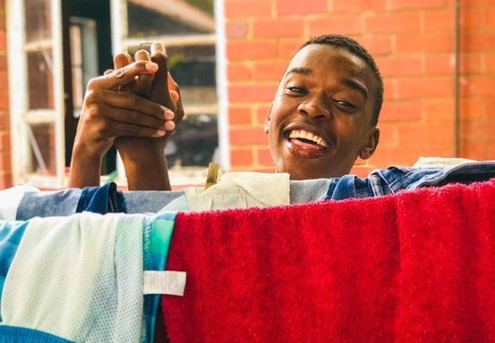el_siyabonga's tweet photo. Que light the fire and let it burn by itself 😂😂#BBMzansiS6 https://t.co/nGlVWyA5gB
