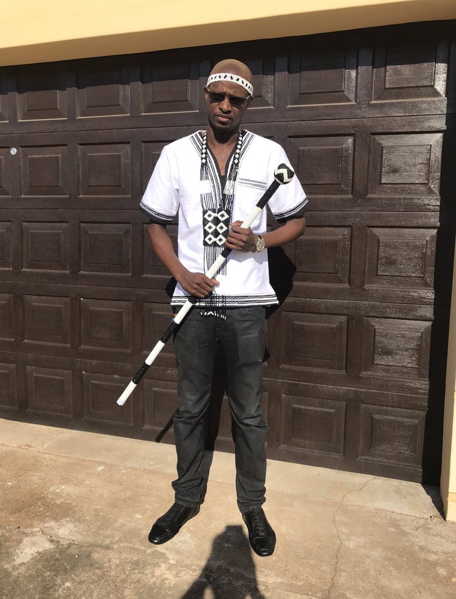 _HeRo112's tweet image. Actually, last one… 

To my lady… Brandy!! 

All she said was “Must be a Full Moon”… 

Ladies and gentlemen, it’s been a beautiful session… 

Indod’emnyama… #HeRo4President 🔥👌🏽💐❤️