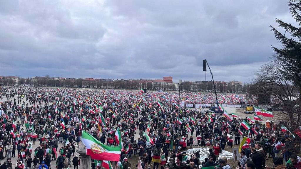 Hosseinowski🇮🇷 tweet media