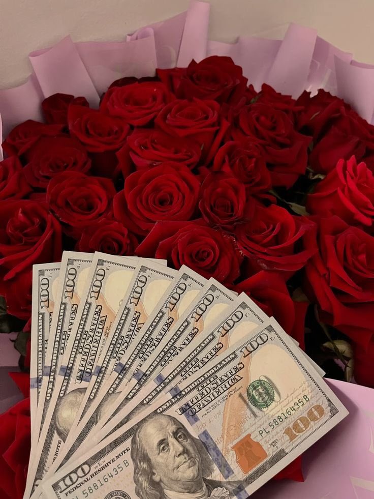 Happy valentine 💌 to all my lovely 🥰 friends and family