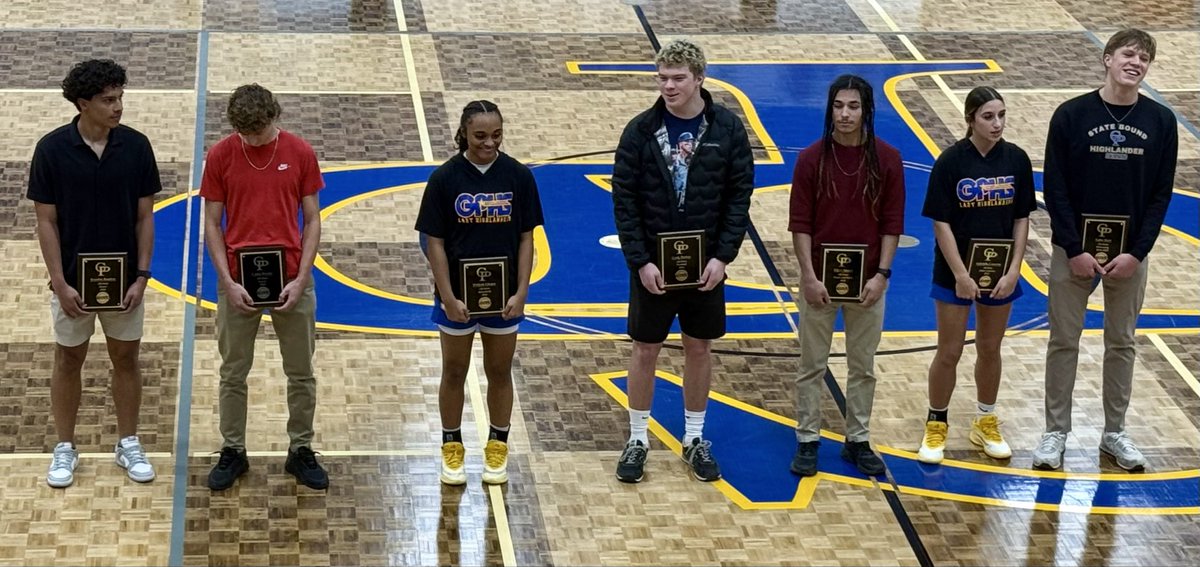 Gatlinburg-Pittman tweet media