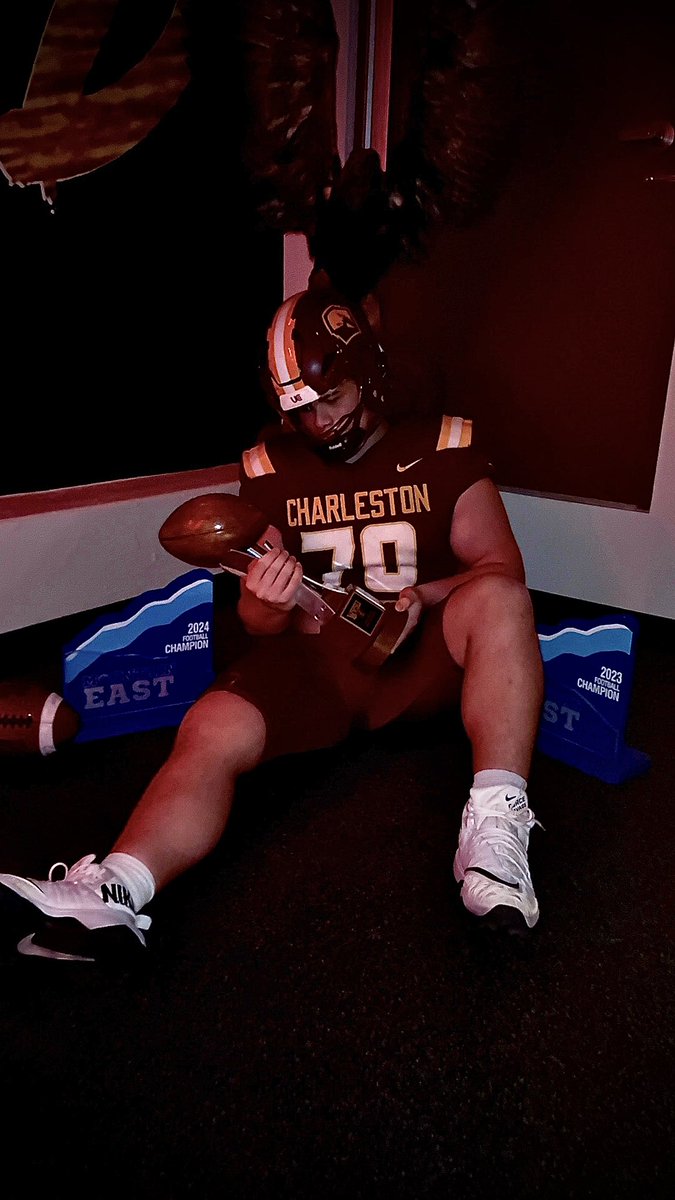 Patrick Mahoney 26’ OL tweet media