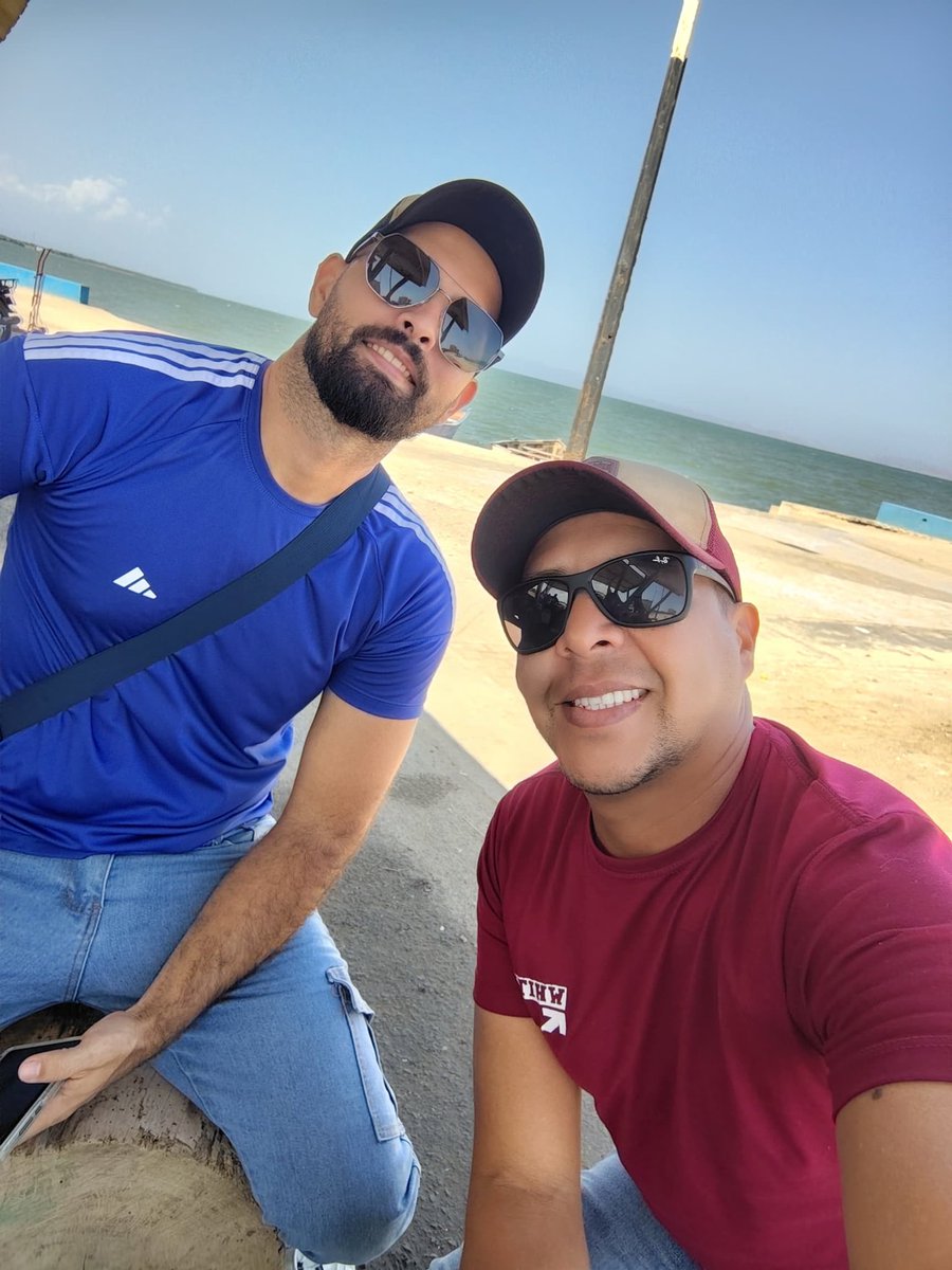 Erick Franco Patiño tweet media