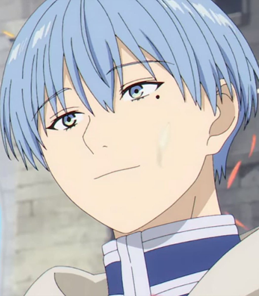 Dexerto's tweet image. A cosplayer dressed as Himmel from Frieren put out a fire during an anime event in Vietnam

Tuấn Dũng said “I applied my fire safety knowledge to handle the situation and prevent the fire from spreading”