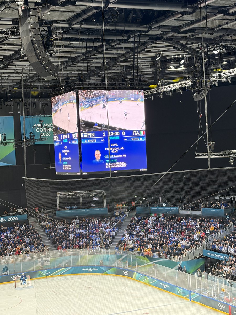 ColoradoAvsEU's tweet photo. I’m not crying, it’s just an old school Lekhonen-Rantanen assist in my eye https://t.co/3laHSnyn9i