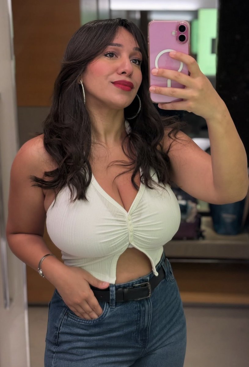 Donaldson333's tweet photo. Anyone to record jerking and degrading my busy Latina sis 💦 come cuck me and tell me how you’ll use her https://t.co/kSVAH9U1oz