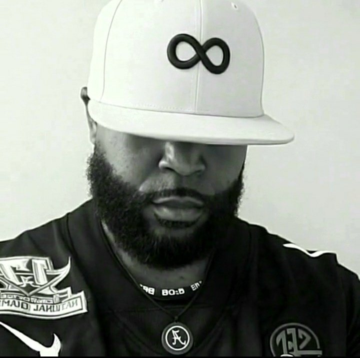 NinjaMastr1's tweet image. #HappyValentinesDay
#cinfinity #artist