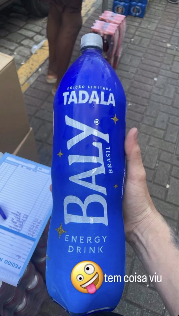 alexdivulgacao1's tweet photo. Achei o energético que fazer me fazer aguentar as 4 noites de carnaval 🤣 https://t.co/0ZuiPqkpbP