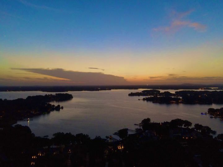 AmadisDist's tweet photo. Art of the Day! "Lake Norman Sunset August 2021". Buy at: https://t.co/s4r5GUyDyd https://t.co/9e3J5at9uP
