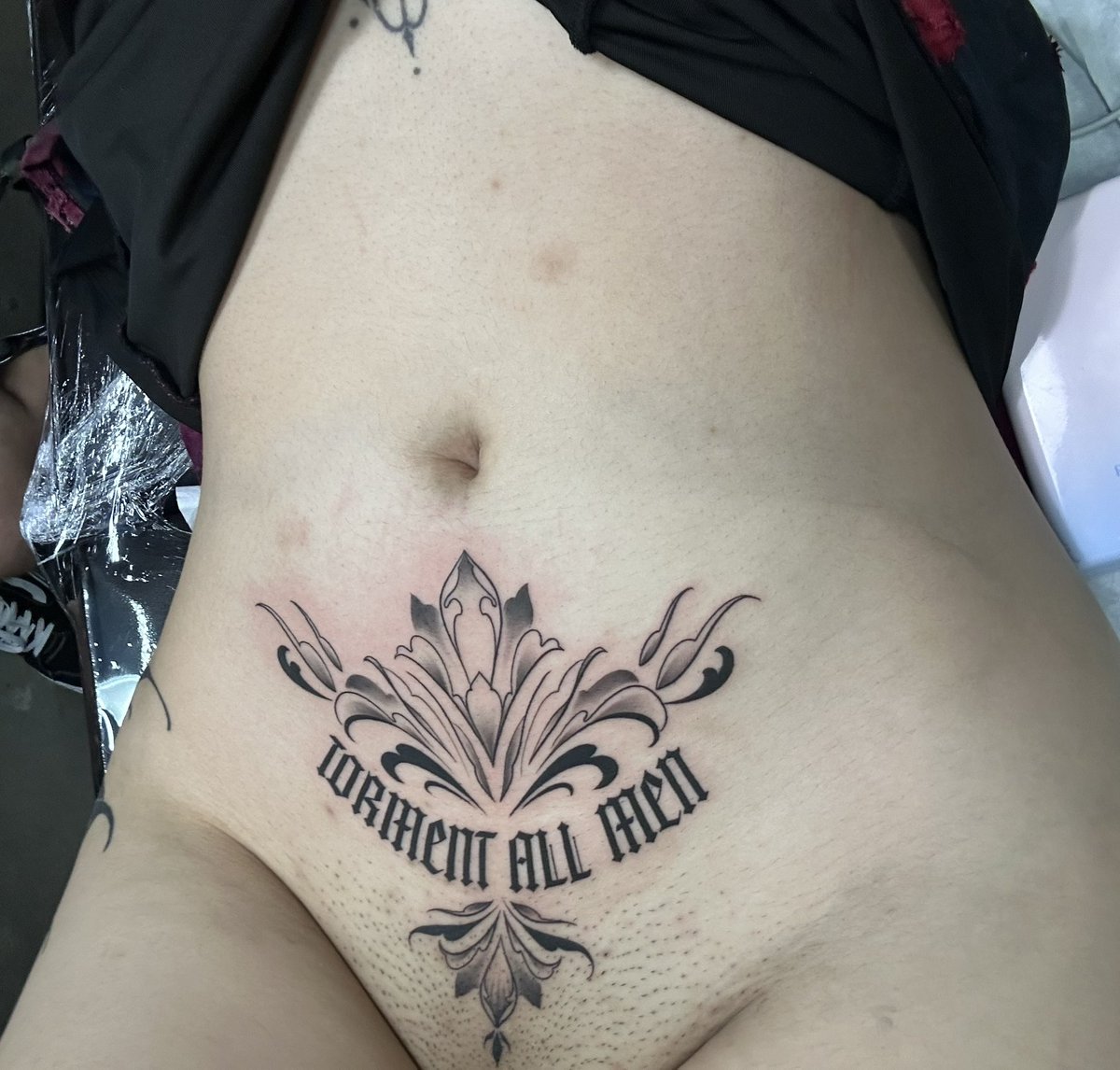 Impulsive new ink on valentine’s day 🤠