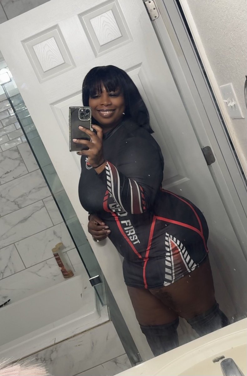 🥰😋 tweet media