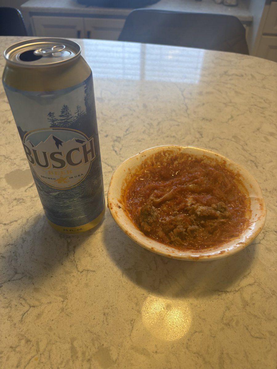 Ted Hoelscher tweet media