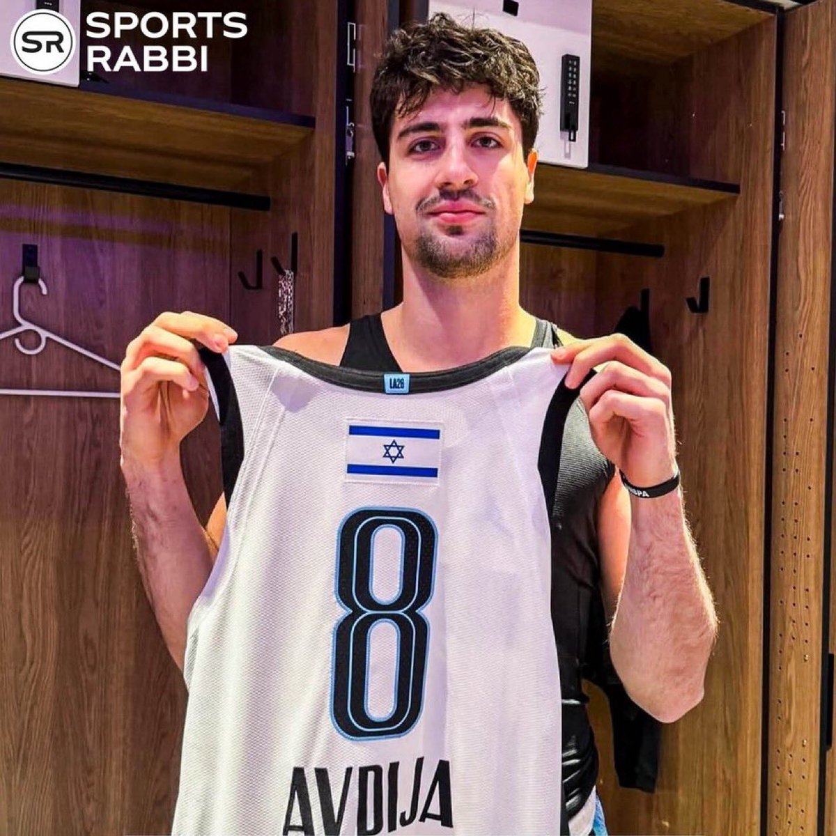 BrickCenter_'s tweet photo. Deni Advija rocking the Israel flag on his All-Star jersey https://t.co/t8D7EgeWnH