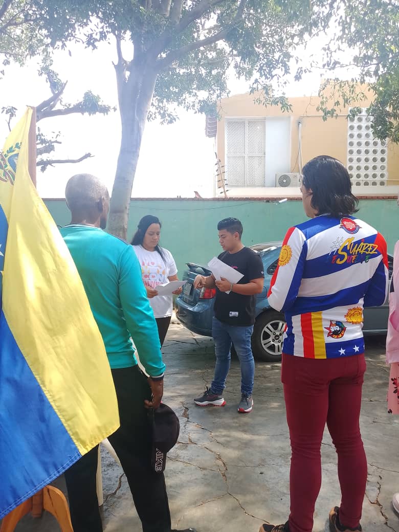 ¡Logística de vanguardia en #Falcón! 🇻🇪🇨🇺⚙️

Realizamos el Día de la Técnica para evaluar el estado de nuestros vehículos y trazar proyecciones que garanticen una movilidad eficiente.

¡Medios listos para seguir salvando vidas en cada rincón del estado! 🚑💨

#CubaCoopera