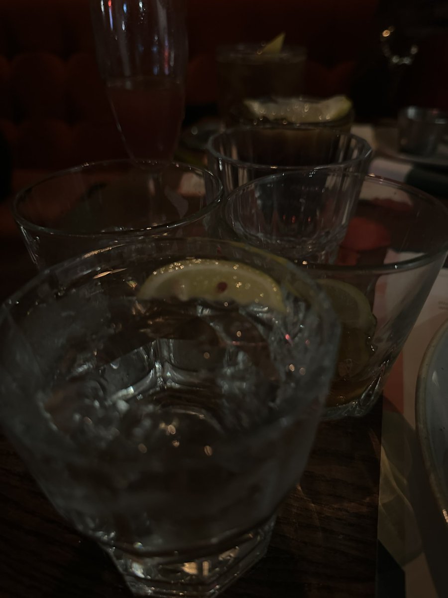 PrincessAmierax's tweet photo. Reimburse my valentines brunch 🥂

Findom finsub paypig ebonyfindom ukfindom https://t.co/fUhQkQDM4A