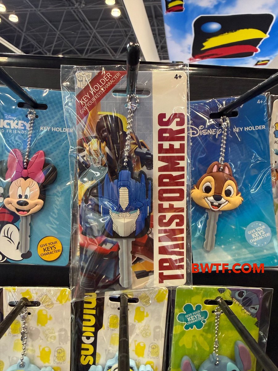 BWTF_Ben's tweet image. Went back to #monogram and saw some more #Transformers items I had missed! #ToyFairNY