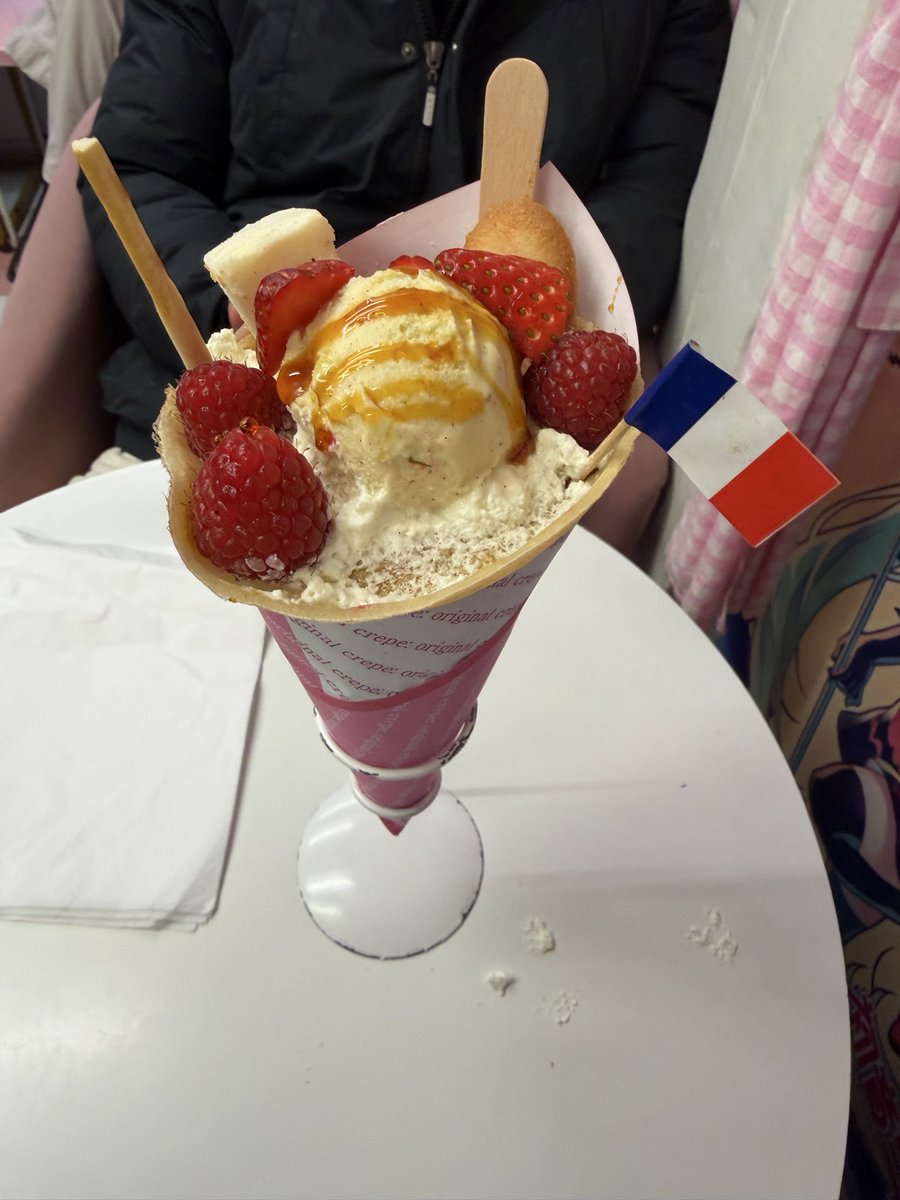 Lait_A's tweet photo. On a enfin fait princesse crêpe #weekenddoro https://t.co/82D94oIe5f