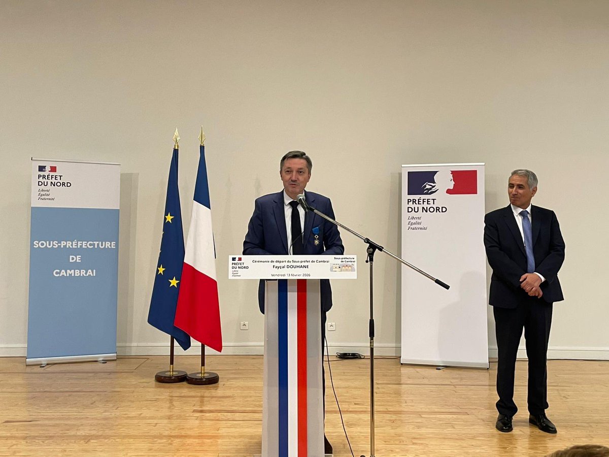 douhane's tweet photo. Remise des insignes d’Officier de l’Ordre national du Mérite 🎖️ par le préfet Bertrand Gaume, à l’occasion de mon départ vers Reims.
Une distinction qui honore surtout le travail collectif avec les élus, les agents de l’État et tous les acteurs de Cambrésis. https://t.co/23rFBY1boE