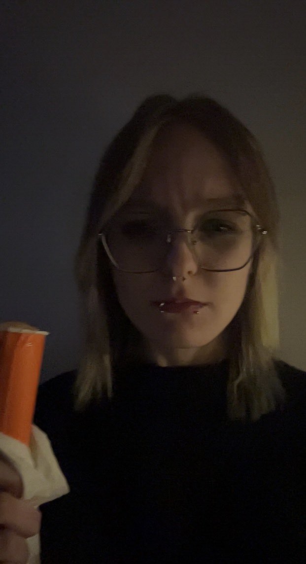 AshMcCormick69's tweet photo. New hair who dis?
After years I’ve finally changed my hair, they say hair holds memories so why not a bit of a fresh start https://t.co/CKASGcraq4