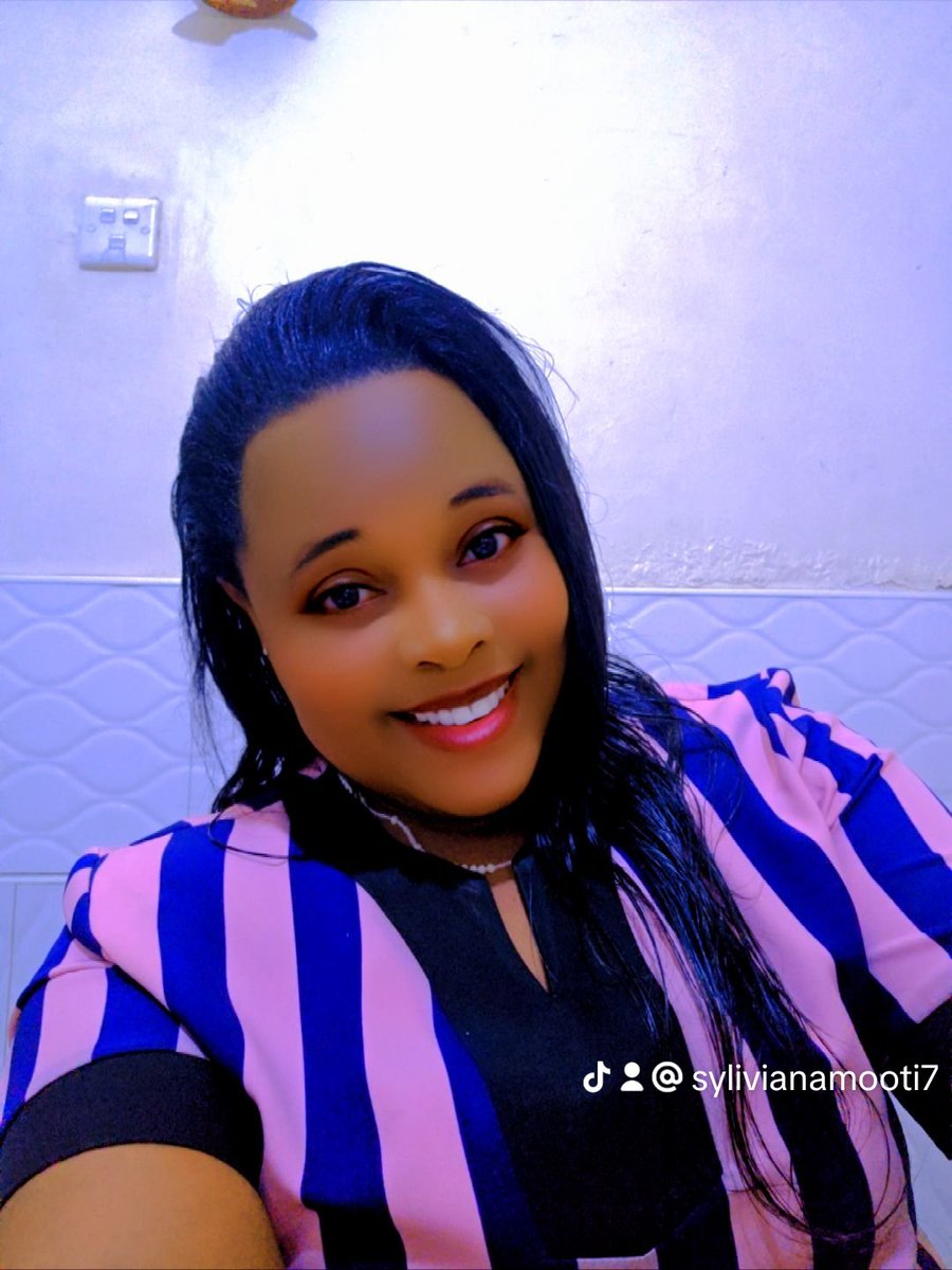 amooti_n's tweet photo. Happy Valentine's my people https://t.co/dTxE4Kaiyb