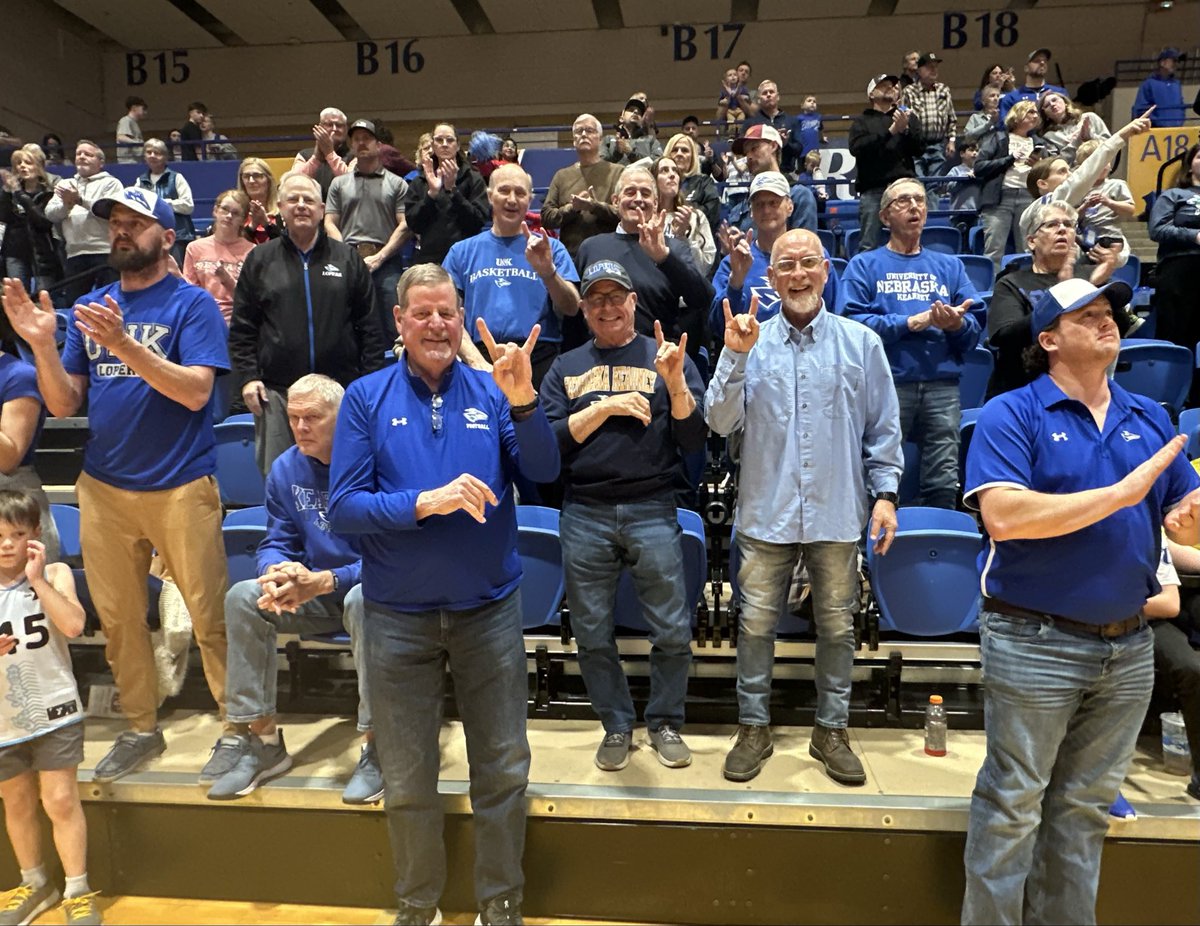 Marc Bauer tweet media