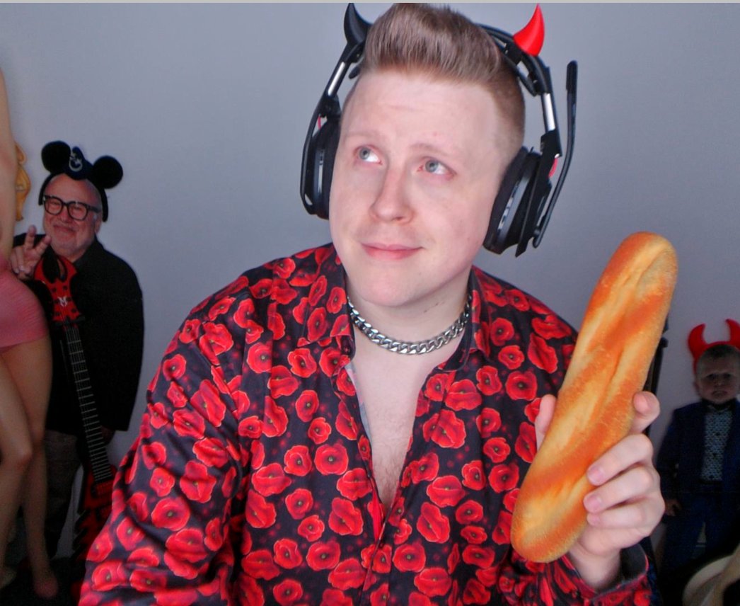 I AM LIVE

SPECIAL 10 HOURS STREAM!
LAST DAY FOR THE CRAZY PERKS!

COME JOIN THE PARTY!  📷 twitch.tv/frenchstallion 📷 kick.com/frenchstallion