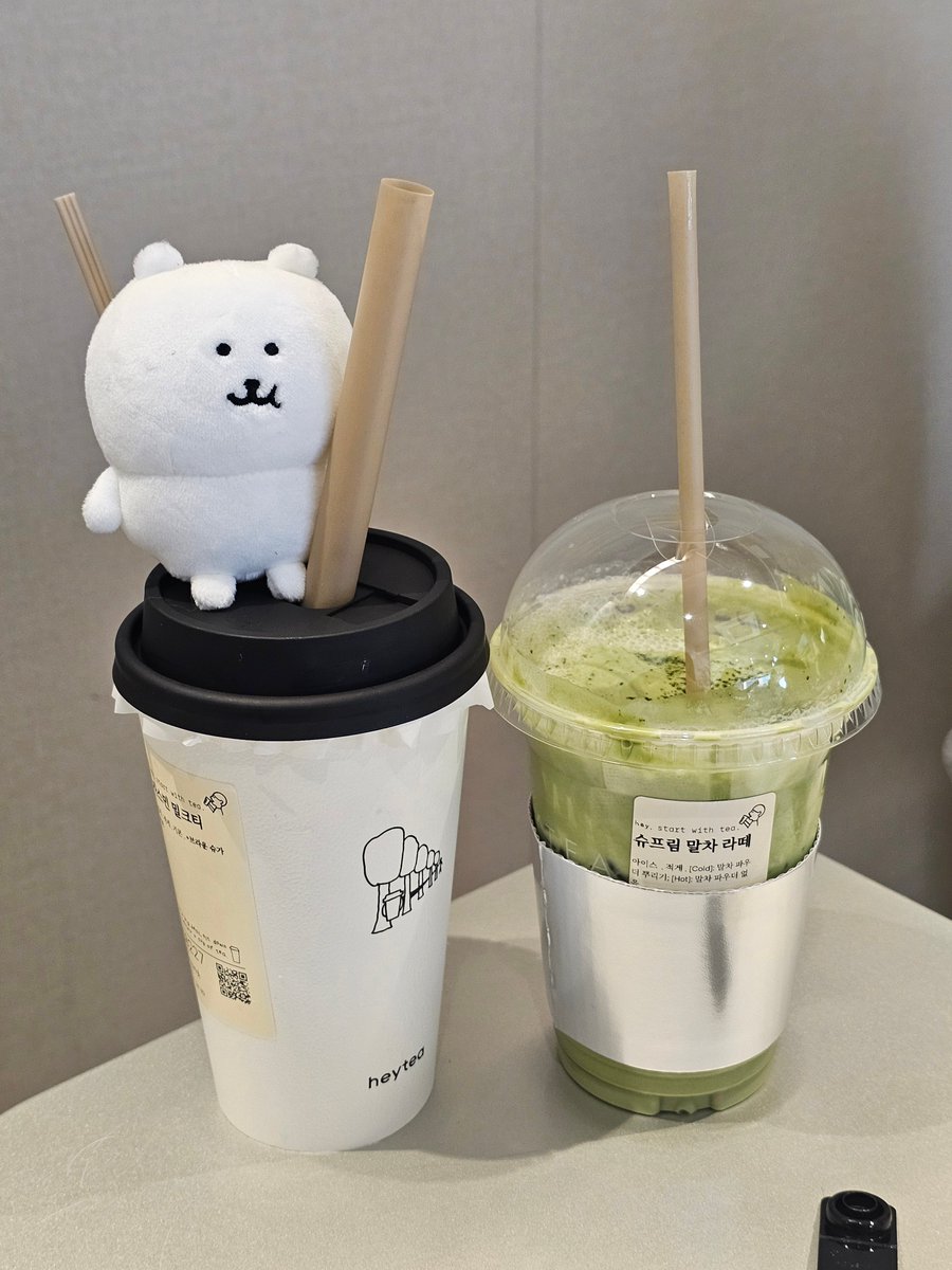 Studyhard_Was's tweet photo. 약간 감성일상계같지않나요? 아님말고 https://t.co/AEuJDOJFAA