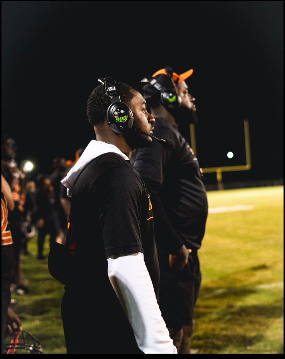 Coach Devonte Bowie tweet media