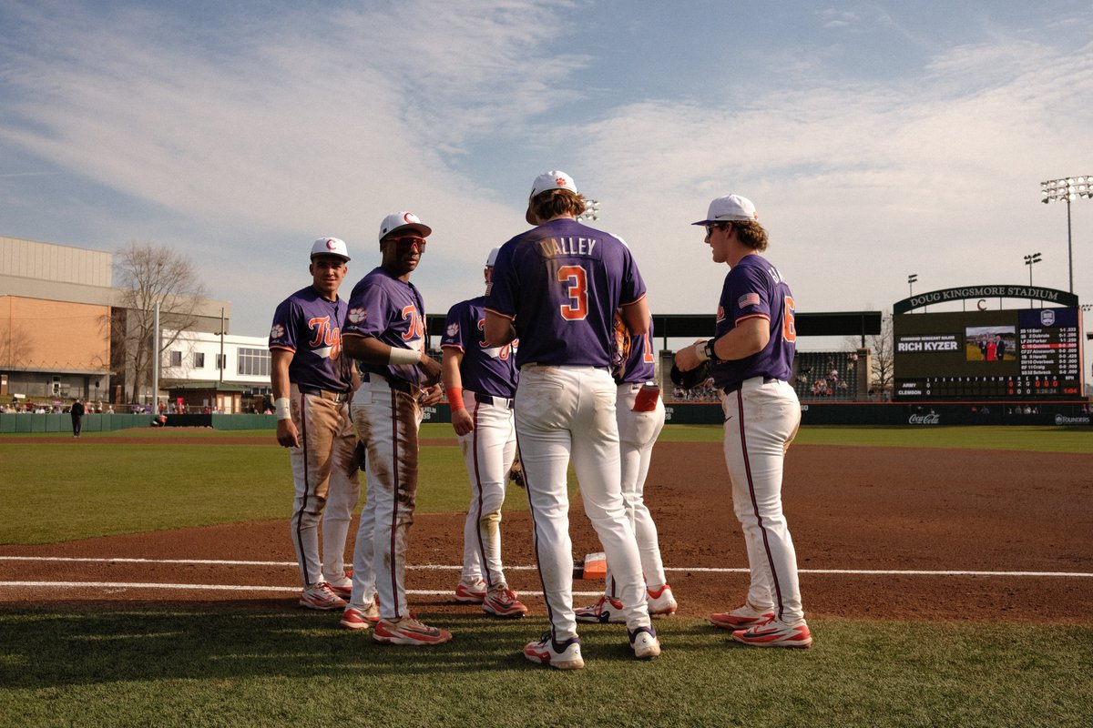 Matthew Kamph tweet media