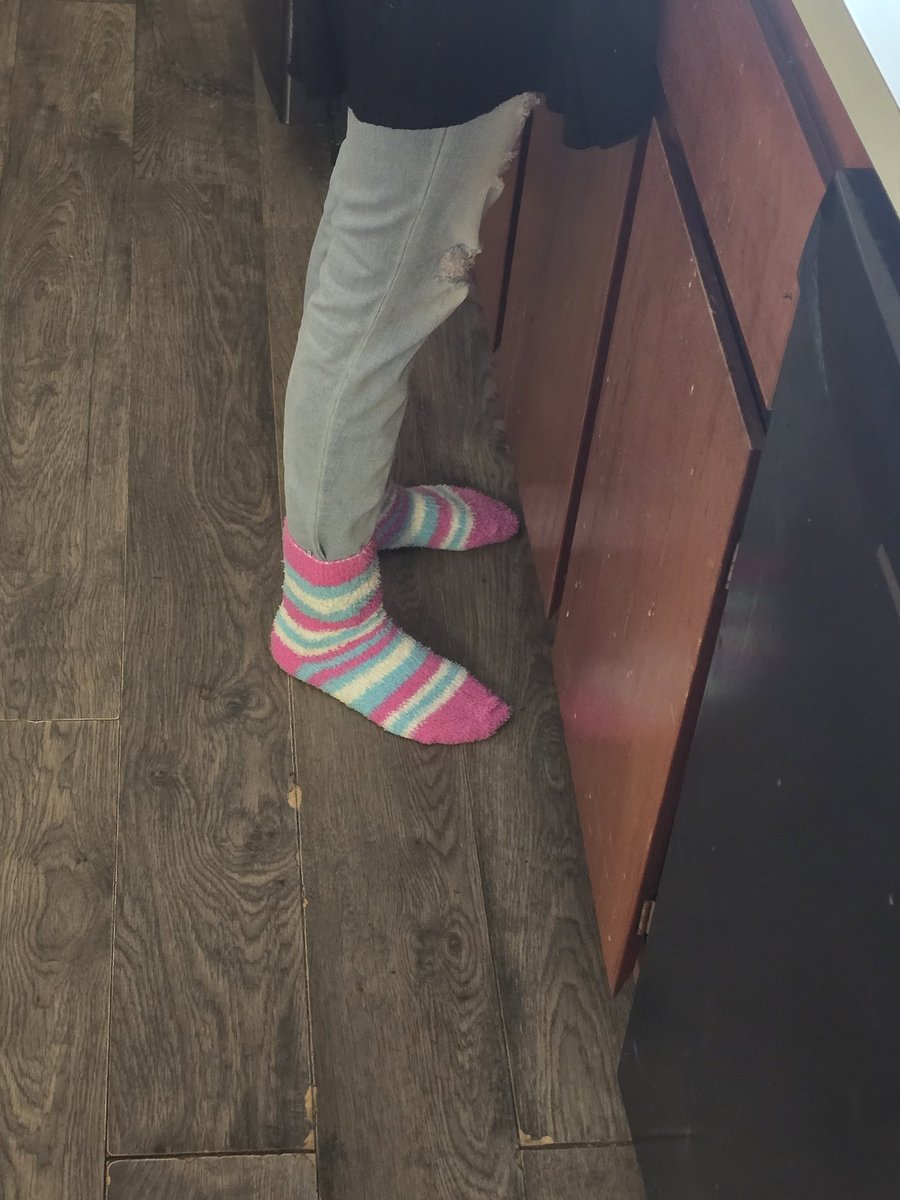 Wantsocks2024's tweet photo. From clean to dirty. Think he will like these? If you want a pair check the links. 

#dirtysocks #fuzzysocks #socks https://t.co/xRjQcY0t1A