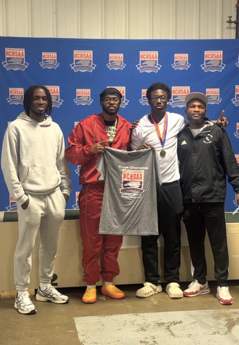 NanaK_Mensah's tweet photo. This Thursday I became A High Jump State Champion! https://t.co/MUz2Uzh5mt