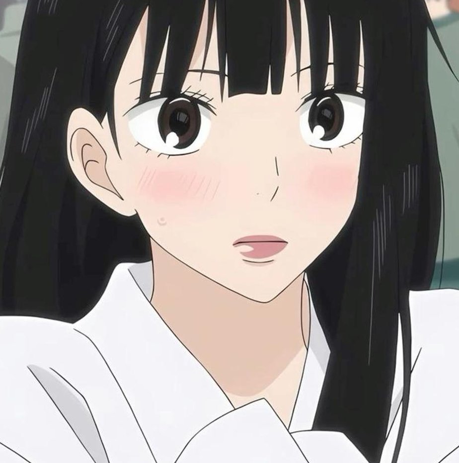 Maniaw's tweet image. 携帯が小さい 🤫