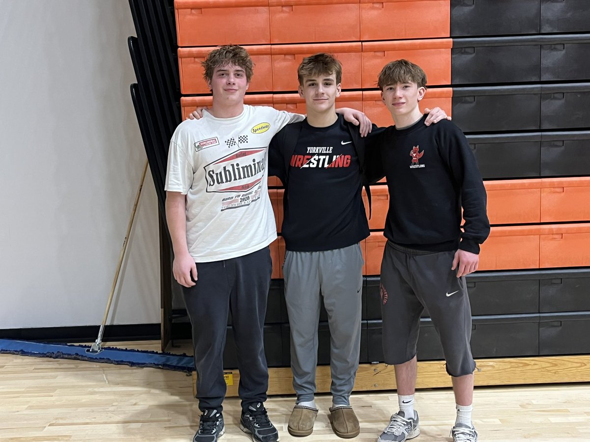 Yorkville Wrestling tweet media