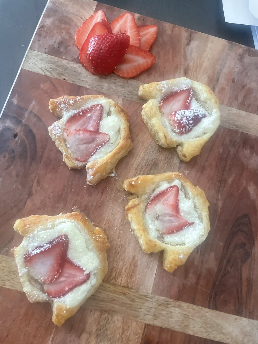 Sera Blvd tweet media