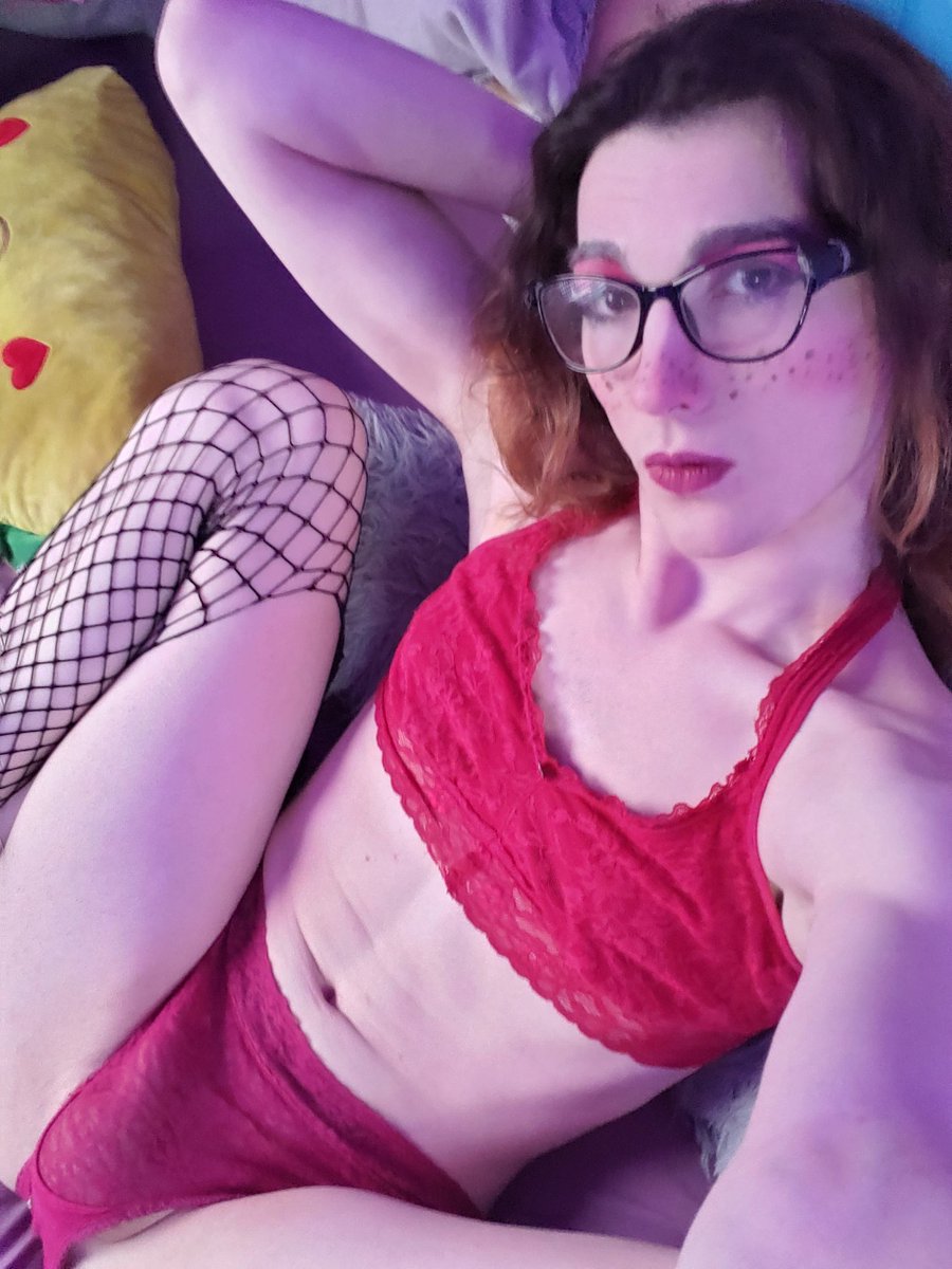 Come get ur Valentines Day cutie ;p