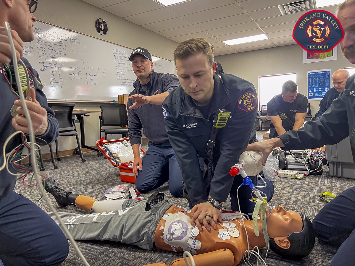 SpokaneValleyFD's tweet photo. Dedicated to saving lives—our team sharpens EMS skills every Friday. With most of our calls being medical, ongoing training like this week’s cardiac arrest scenario keeps us ready to serve our community at the highest level. 

#EMSTraining #CommunityFirst https://t.co/ug8c7cyd04
